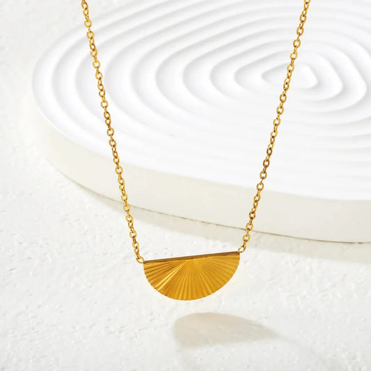 Cleopatra necklace