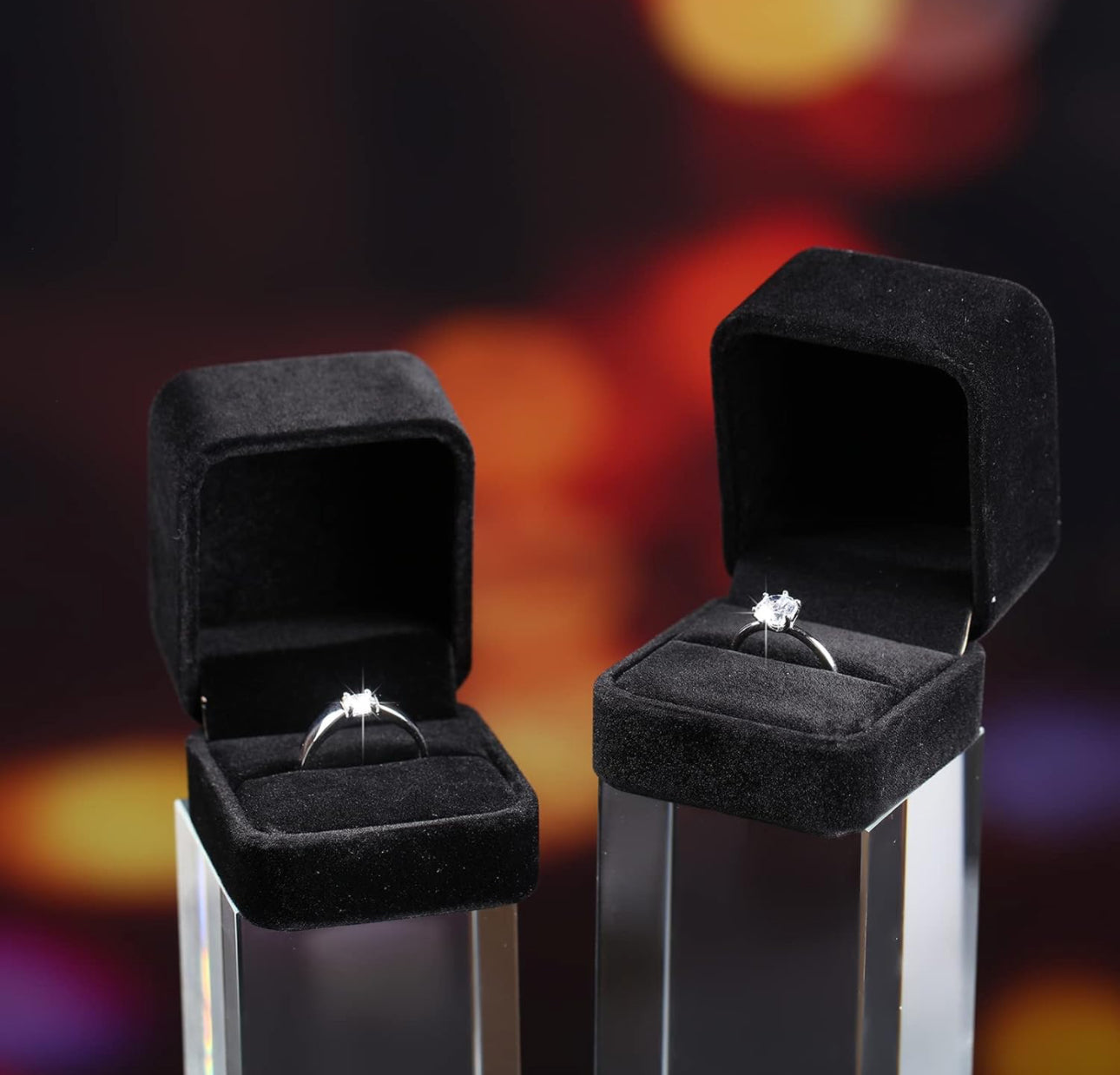 Black velvet boxes for earrings and rings