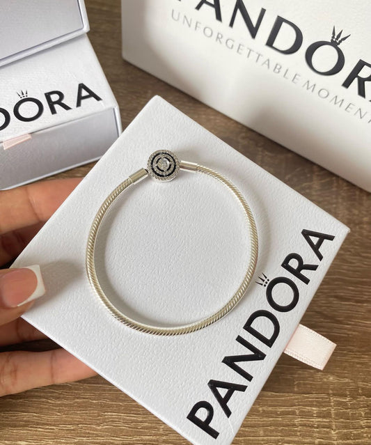 Pandora Moments Halo snake chain bracelet