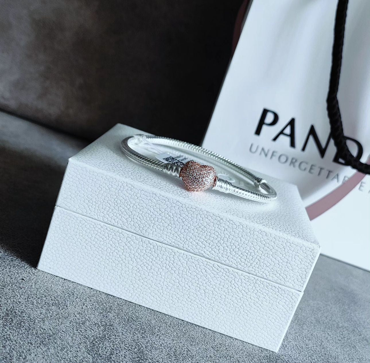 Pandora moments Pavé rose gold heart clasp snake chain bracelet