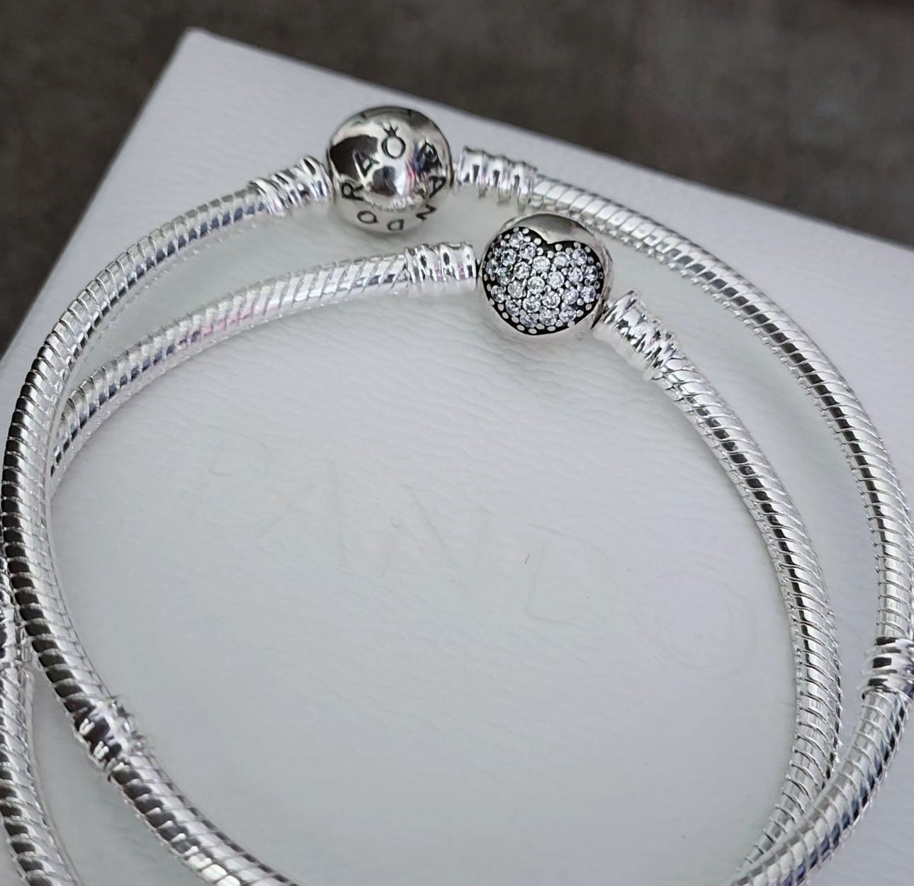 Pandora Moments Sparkling Heart Clasp motif Snake Chain Bracelet