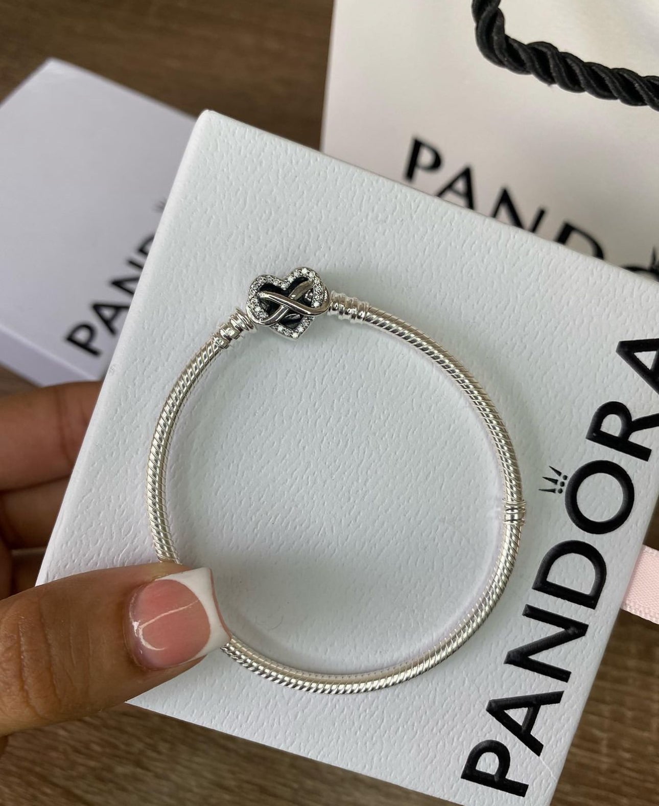 Pandora Moments Sparkling Infinity Heart Clasp Snake Chain Bracelet